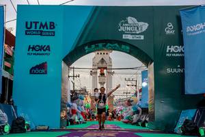 BIB: 
                            <button type="button" onclick="openModal(24862964)" class="btn btn-primary btn-sm float-right btn-popup" data-toggle="modal" data-target=".modal-high-quality">
                        <i class="fas fa-shopping-cart"></i> Add to Cart
                    </button>
                                            <button type="button" onclick="isThisMe(24862964, true)" class="btn btn-success btn-sm float-right btn-popup btn-isme hidden" data-toggle="tooltip" data-placement="bottom" title="นี่คือรูปของคุณใช่ไหม คลิกที่นี่เพื่อเอาเข้าอัลบั้ม">
                        <i class="fas fa-plus"></i> Add to album
                    </button>
                    <button type="button" onclick="isThisMe(24862964, false)" class="btn btn-warning btn-sm float-right btn-popup btn-isnotme hidden">
                        <i class="fas fa-ban"></i> Remove from album
                    </button>